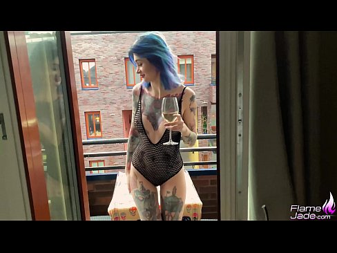 ❤️ Una noia tremenda xuclant amb un glop i follant apassionadament sota el cel obert ❤ Porno a nosaltres ca.eviewporn.ru ﹏